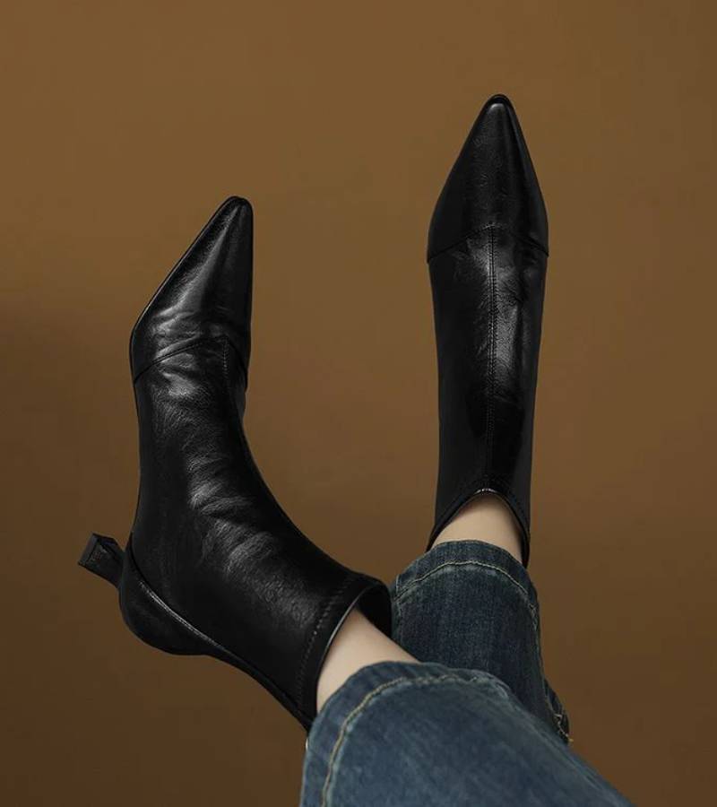 Bottines en cuir à talon élégant