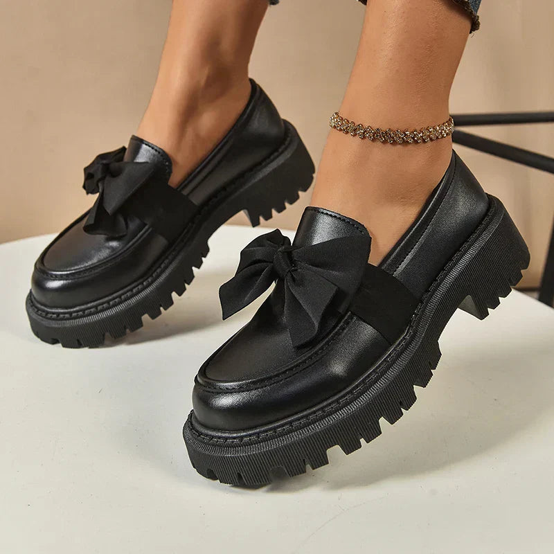 CHAUSSURES À PLATEFORME LÉGÈRES ET ROBUSTES