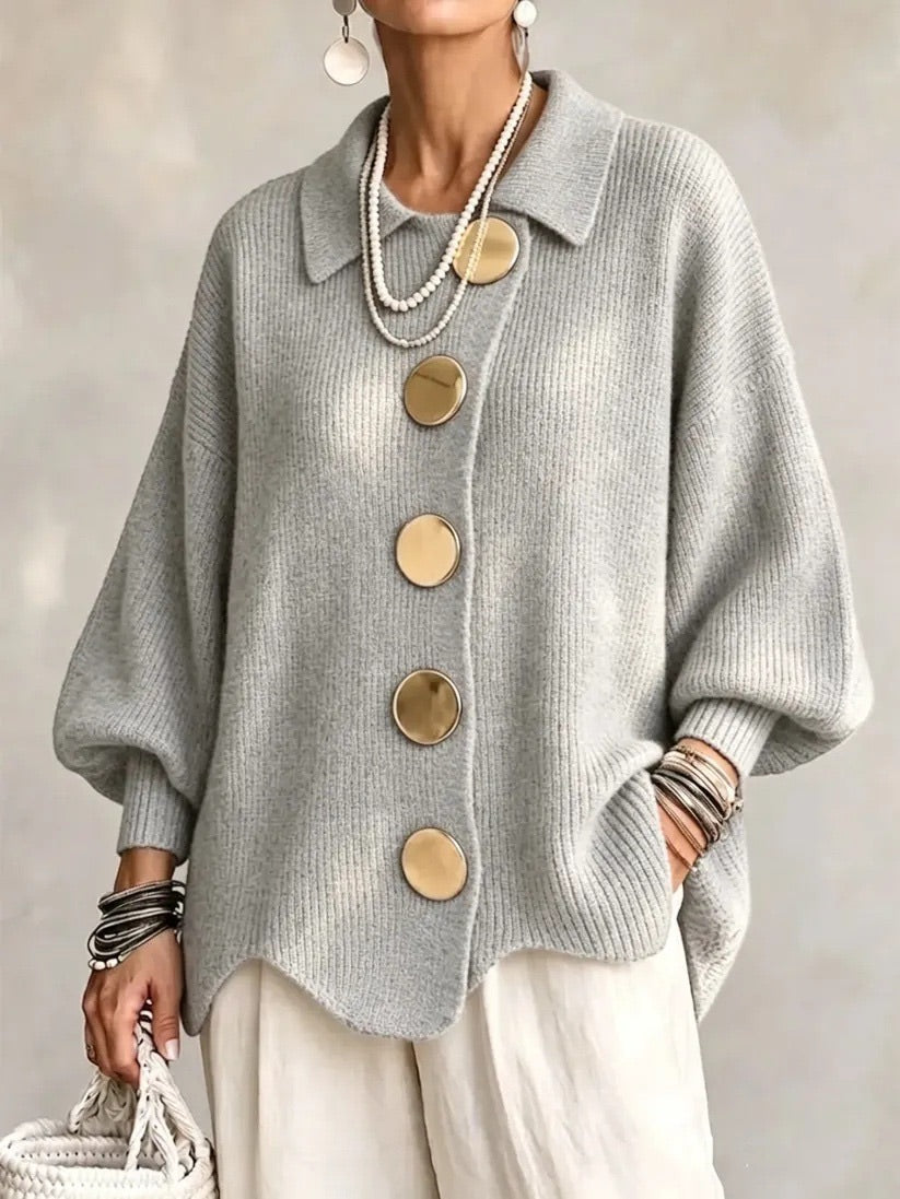 Annabel | Le Cardigan aux Boutons Dorés