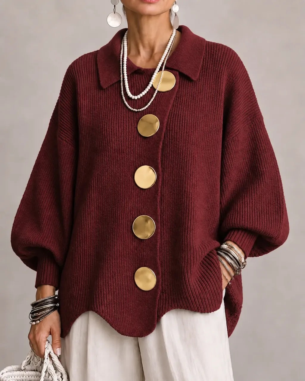 Annabel | Le Cardigan aux Boutons Dorés